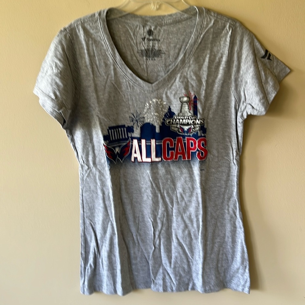 Women’s Washington Capitals Tshirt